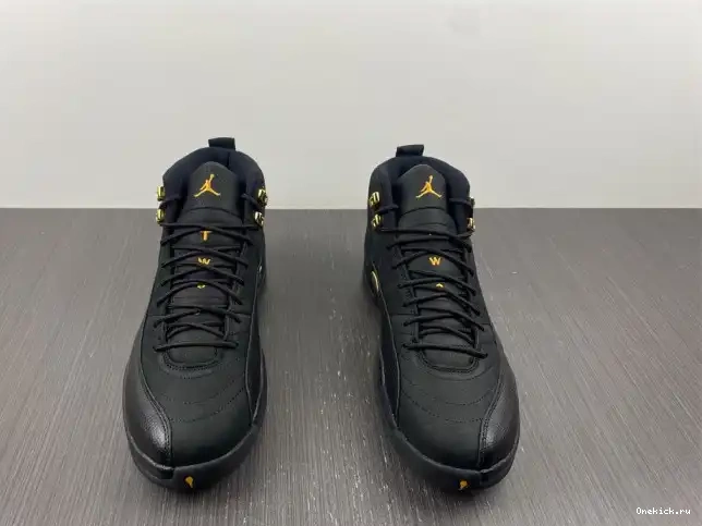 One Kick Air Jordan Taxi CT8013-071 12 Black 0617